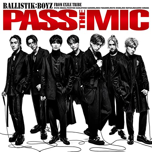 【Amazon.co.jp限定】PASS THE MIC(CD+LIVECD2枚組(スマプラ対応))(ビジュアルシート(メンバー別7種、全員ver.1種、計8種中ランダム)付き)の商品画像