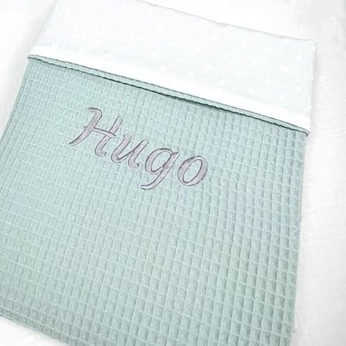 Miniatura 6 de Carredana Manta Personalizada De Bebé-Arrullo Para Verano.Regalo Recien Nacido.Mantas Infantiles. Multiusos Plumeti Waffleverde