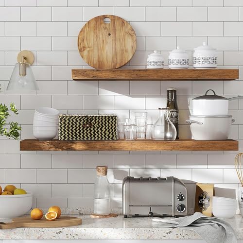 Panier de rangement pour cacher le désordre sur la table basse