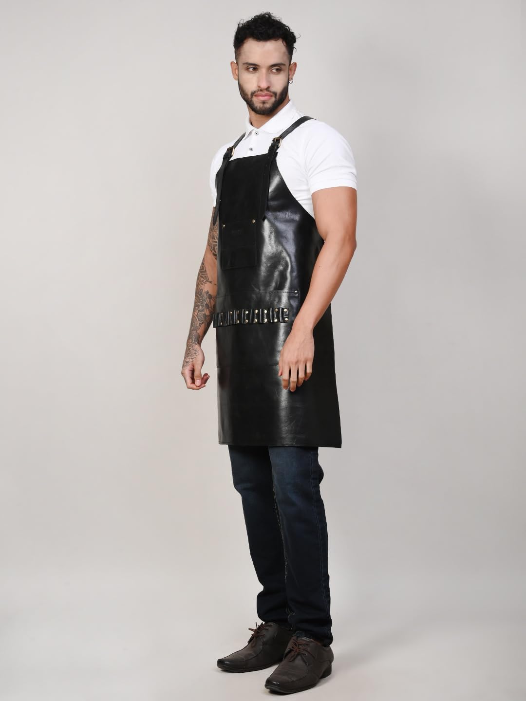 RABADA Leather Apron with Tool Pocket, Heavy Duty Apron, Woodworkers Apron, Mechanics Apron, Blacksmiths Apron, Carpenter Apron, Heat and flame resistance apron,, STANDERD, Black006