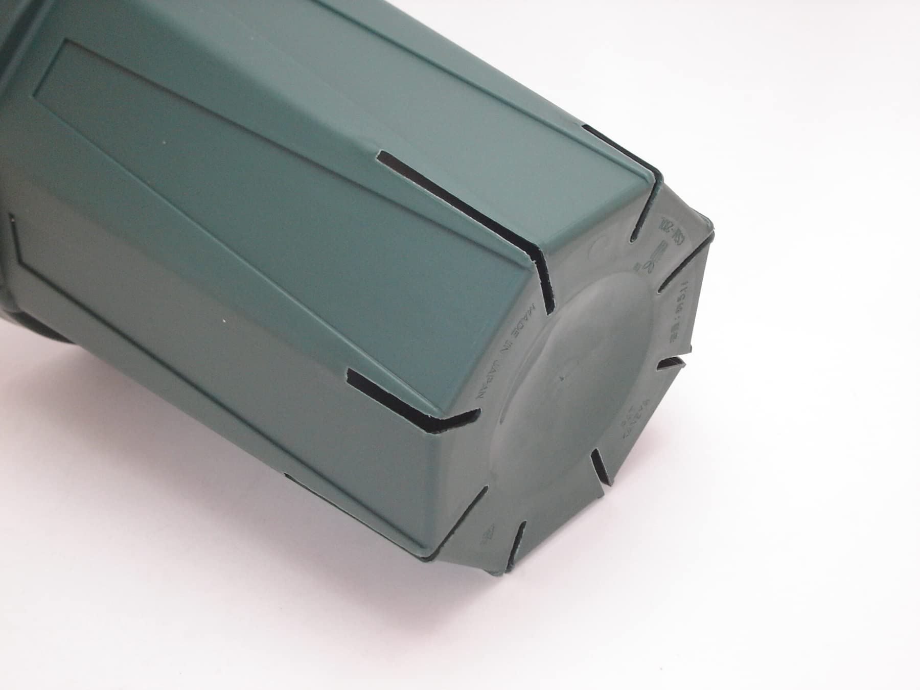 Amazon.co.jp: とんでもないポット（スリット鉢） 7号ロング モス