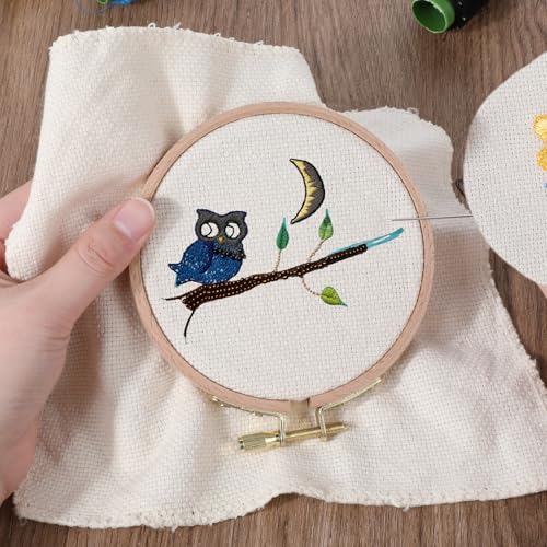 Image of 2 Pcs Cross Stitch Hoops Frames, 4 Inch Embroidery Hoop, Hanging Embroiderys Frame Hoop, Natural Beech Wood Embroiderys Framen with Gold Clasp for Decoration, Sewing, Starter of DIY Embroidery Craft