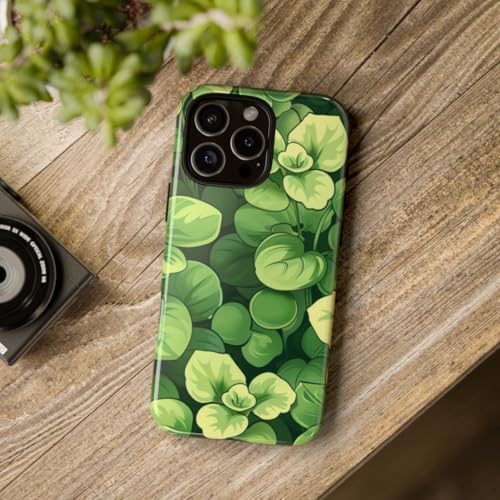 Coque iPhone 16 Pro Max motif microverts verts résistante et brillante - 4