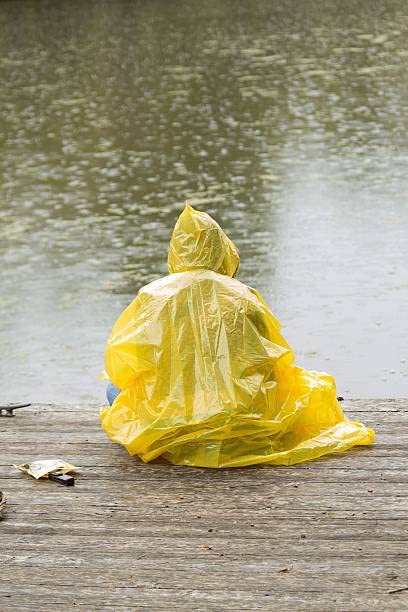 Mayday Emergency Poncho 5 Pack3