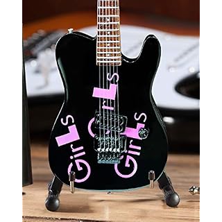 Axe Heaven Mini Guitar Replica (MM-260) - Les Beatles, Paul McCartney, John Lennon, RIngo Starr, George Harrison