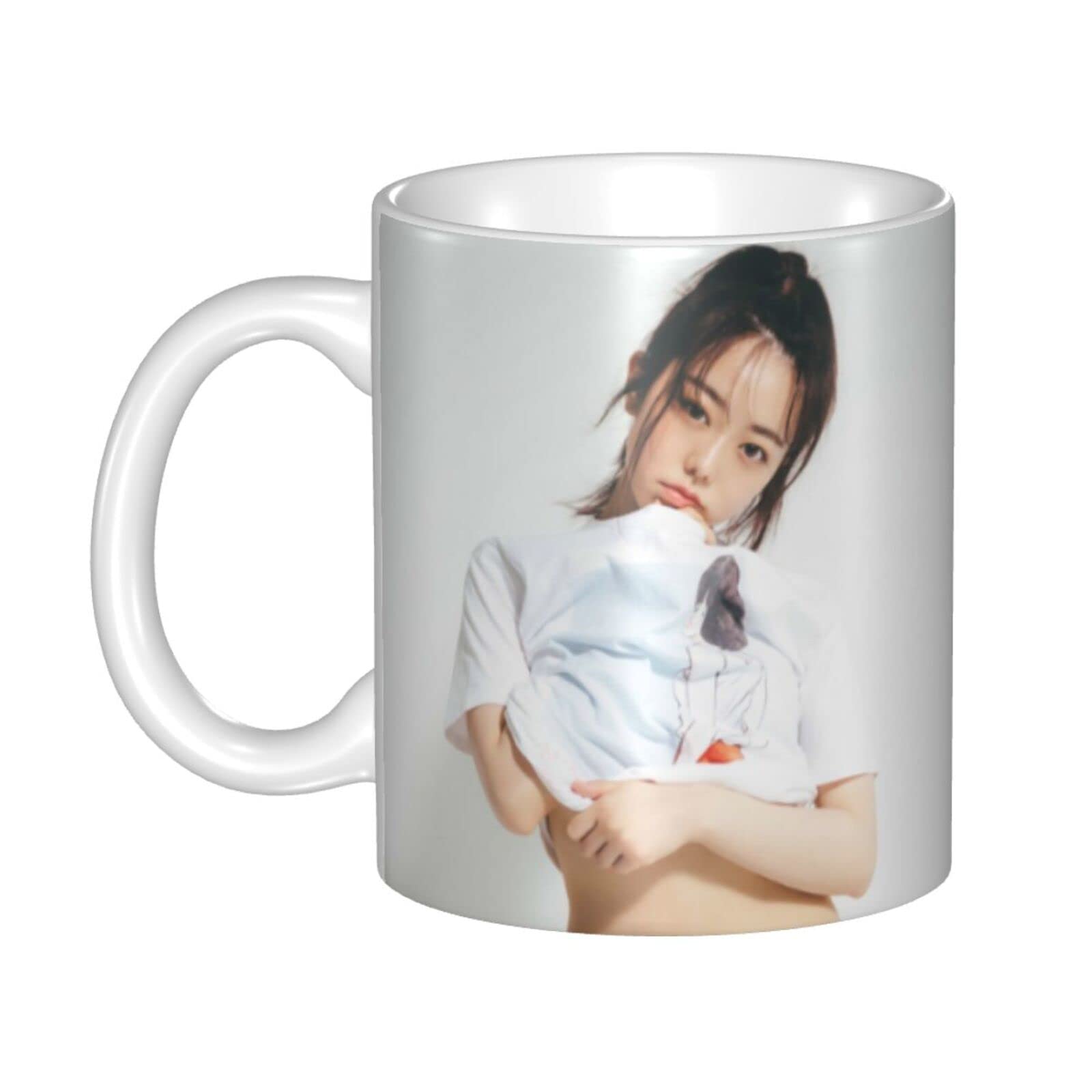 Amazon.co.jp: 峯岸みなみ マグカップ コーヒーカップ 耐熱 耐冷 大容量人気 おしゃれ 陶器 家庭用 オフィス カフェ かわいい  プレゼント 母の日 330ml : ホーム＆キッチン