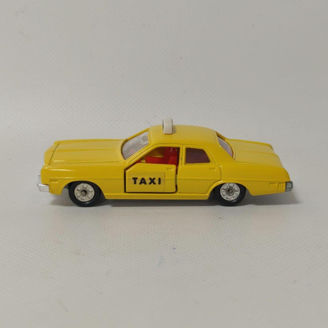 TOMICA　トミカ　ダッジコロネットファイヤーチーフカー　箱付き ダッジ・コロネットFIRE CHIEF トミカ・ミニカー | 「レッド