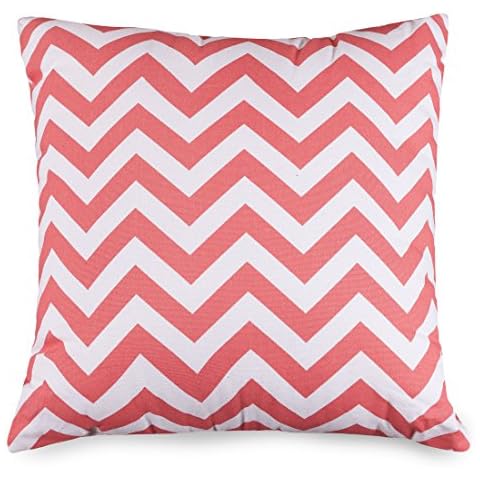 Almohada Majestic Home Goods, Chevron Coral Cover