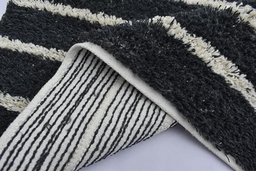 Image of Embossed Super Soft Anti Skid (40x60 cm) Super Absorbent Mats Microfibre 2000 GSM Door Mats for Home /Bathroom /Bedroom /Kitchen /Floor Mat (Pack of 1) Pattren - Solid (Slim line Grey)