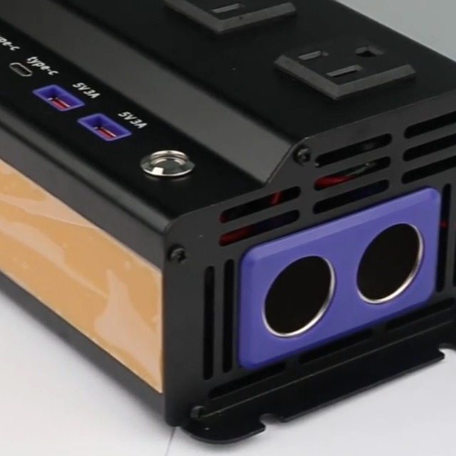 正弦波インバーター1000W瞬間最大2000w Amazon.co.jp: 修正正弦波インバーター 1000W 瞬間最大2000W DC12V/24V