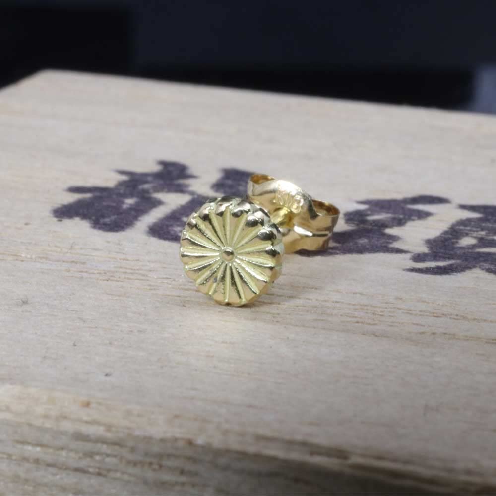 新品　K18　デザインピアス　両耳分 TRIDEA JEWELRY k18 丸玉ピアス 2mm 両耳 1ペア 18金 丸玉