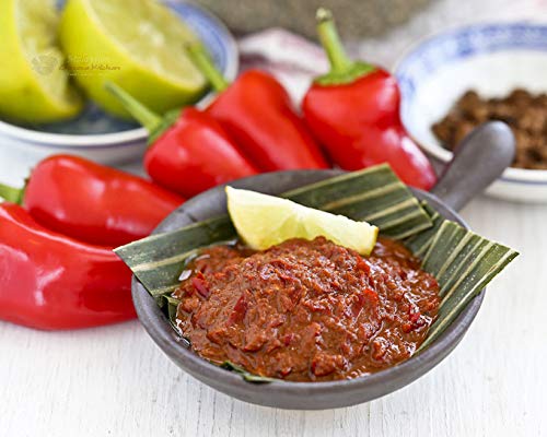 #RT Singlong Sambal Belacan 230g -A mouth watering chili sauce with belacan and garlic, especially delicious on vegetable dishes