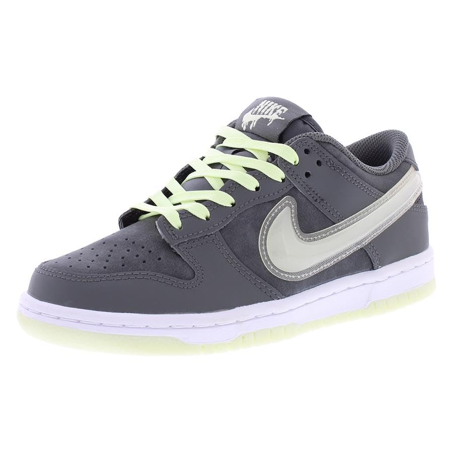 Image of Nike Boys' Dunk Low SE Sneakers