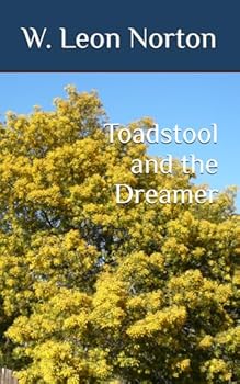 Paperback Toadstool and the Dreamer Book