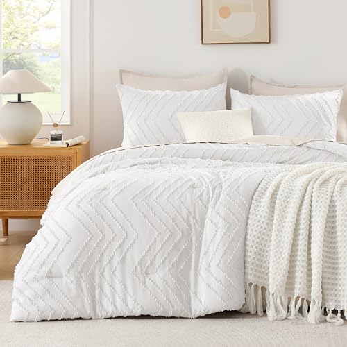 Image of Andency White Oversized Super King Plus Comforter Set 128x120, Extra Large King Size Comforter Oversize Boho Soft Warm Bedding Comforter Sets, 3 Pieces Aesthetic Chevron Textured Bedding
