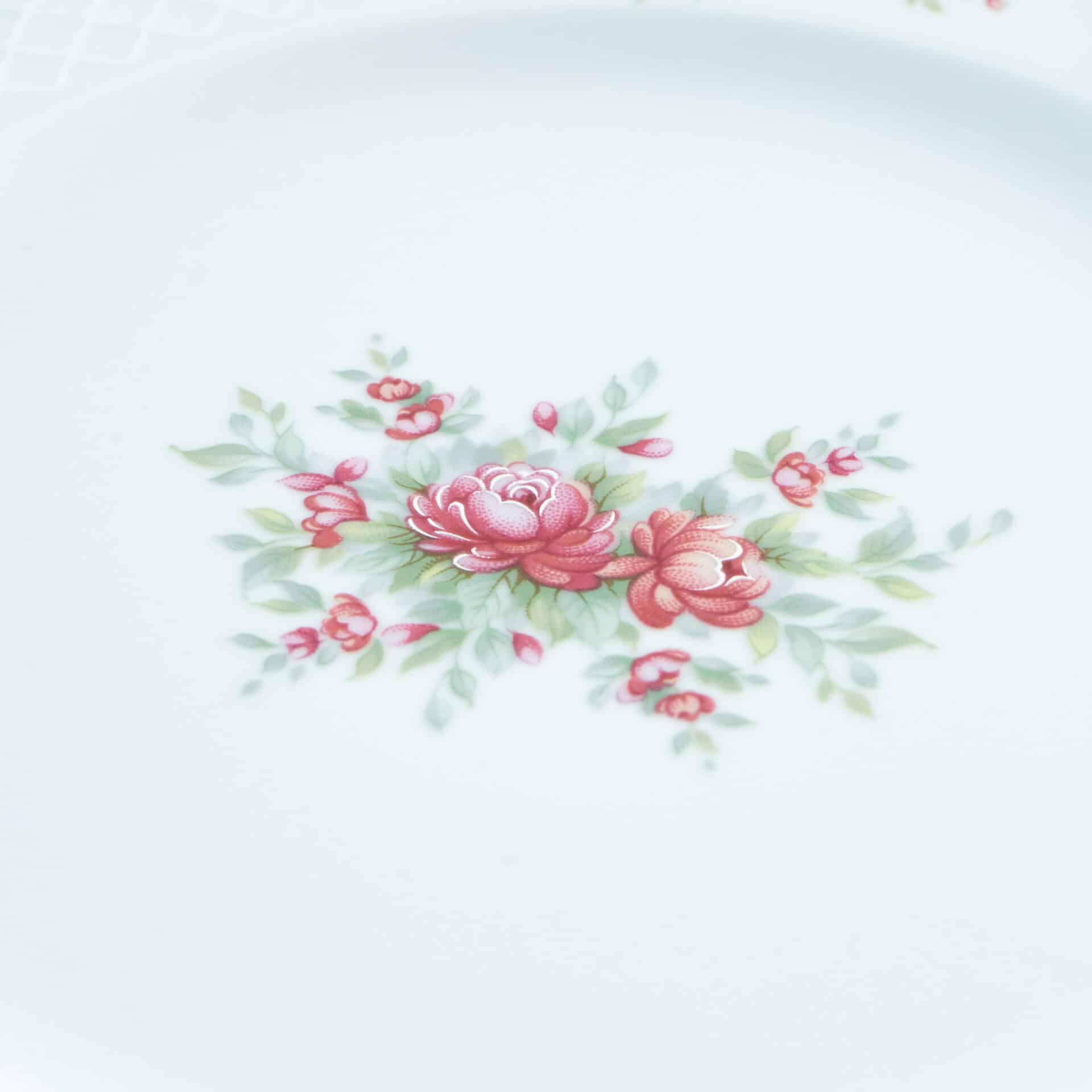 FranquiHOgar Juego de Platos Llanos de Porcelana (6 piezas) Bidasoa Irina con Motivos Florales y Filo de Oro, Vajilla Elegante y Atemporal