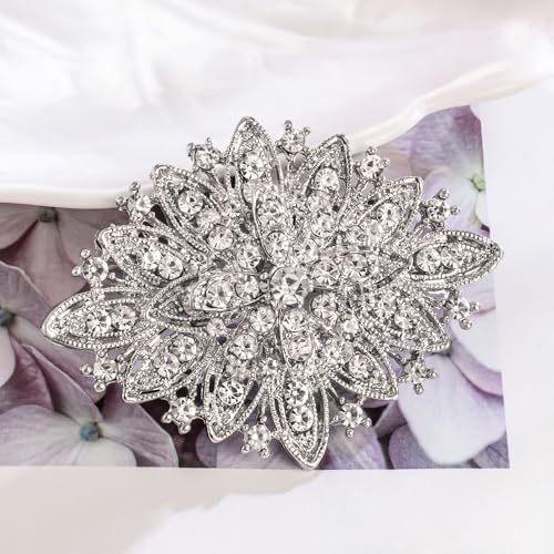 Image of Vintage Art Deco Crystal Rhinestone Brooch Pin for Women