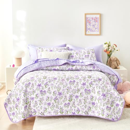Wake In Cloud - Floral Quilt Set Coquette Cottagecore Shabby Chic Flower for Women Teen Girls Reversible Lightweight Bedspread Coverlet 3 Pieces Purple White Twin/Twin XL Size