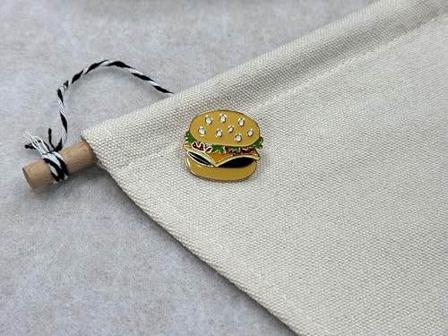 A Delicious Hamburger Brooch Lapel Pin Metal Enamel Delicate Brooch Pin Accessory for Backpack Clothes Hat Decoration Badges for Women Men Girls Kids Gift4
