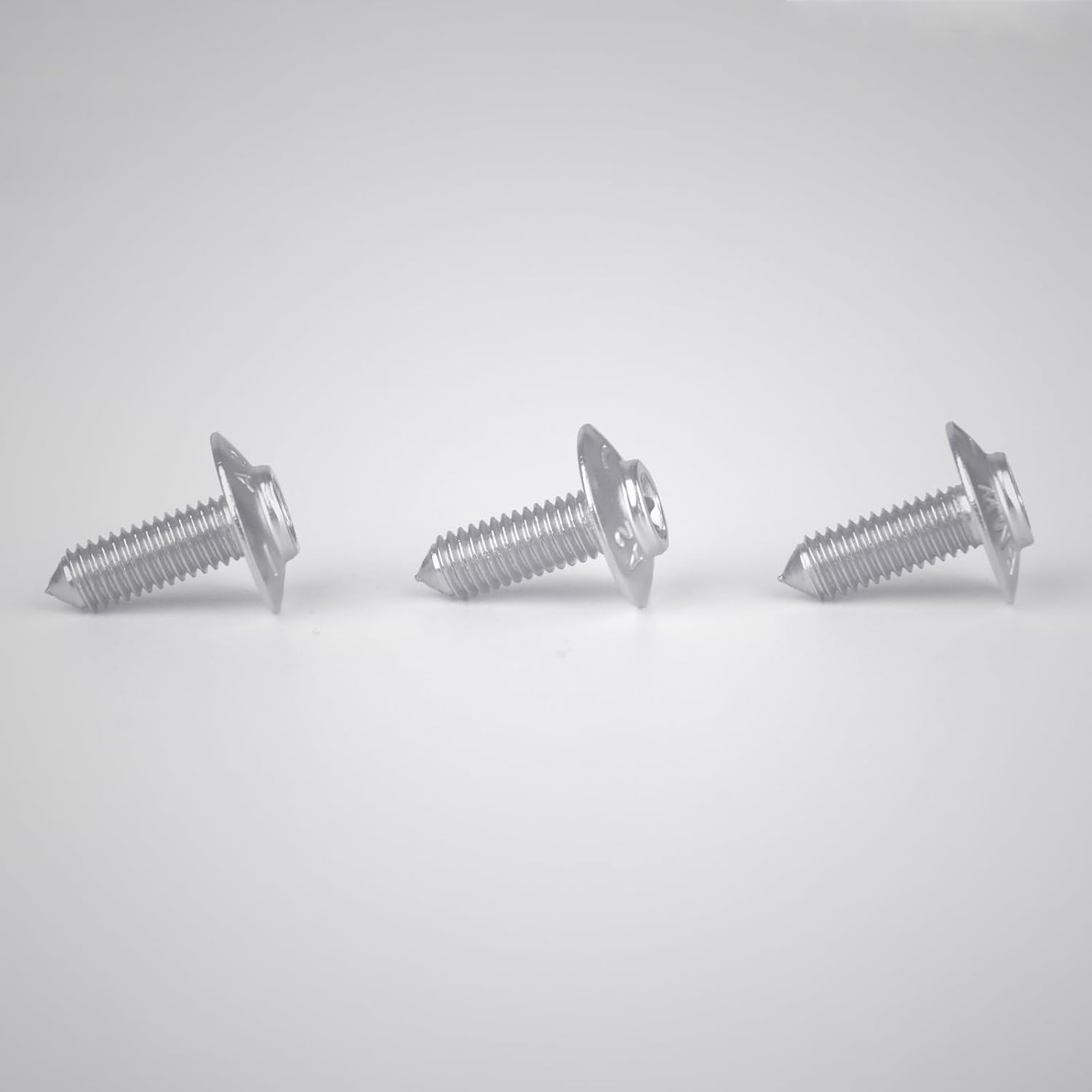 10PCS Fairing Bolt Kit for BMW M5*14/14.5/16/ 17.5/20 Motorbike Fairing Screws Universal Fits for S1000R S1000RR S1000XR R1200GS LC ADV R1250GS R1200RT R1250 F750GS F850GS F900R (Chrome, M5 x 14)