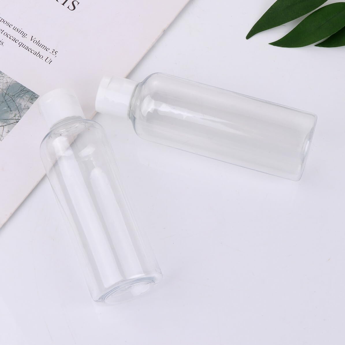 30 piezas Botellas Plásticas de Viaje Envases Rellenable para Cosméticos y Champú Resistentes Tapa Abatible para Loción y Emulsión