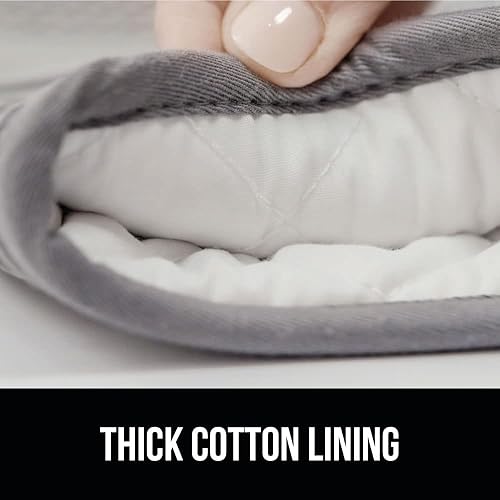 Miniatura 197 de GORILLA GRIP Juego de 4 manoplas de horno de silicona suave sin BPA y soportes para ollas, resistentes al calor, forro de algodón grueso, agarre Rojo