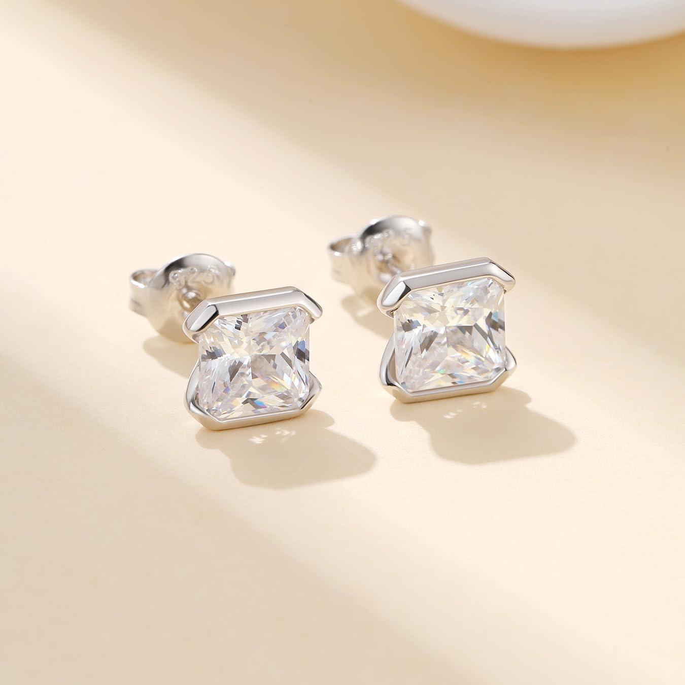 18K Plated Sparkly Stud Earrings 925 Sterling Silver 5A CZ Cubic Zirconia Size Small/Medium/Large Fine Jewelly for Women Men