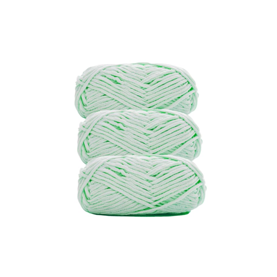 Soft Baby Wool for Knitting, 3 x 100g, Super Soft Velvet Chenille Yarn, Fluffy Soft Wool, Crochet Yarn for DIY Knitting Projects (03 Light Green)