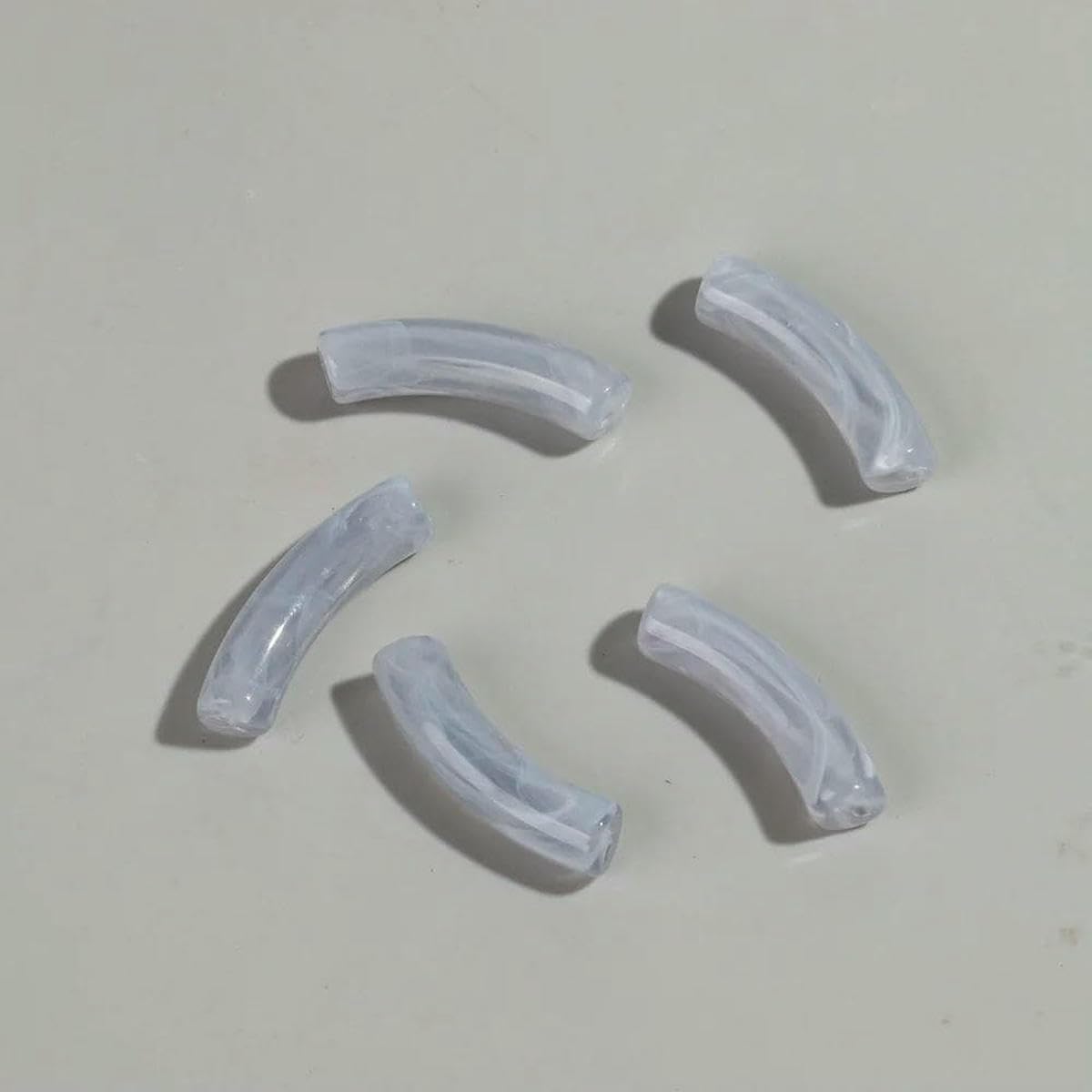 Koraliki szklane, Przekładka, 20 szt. Akrylowa 8mm cienka dwukolorowa żywica wygięta rura luźny koralik dla DIY bransoletka naszyjnik biżuteria akcesoria(Light grey)