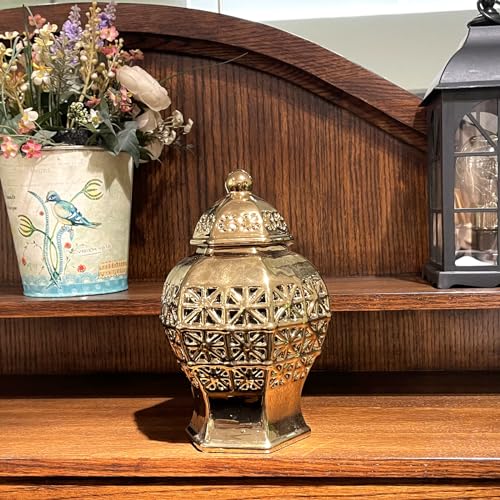 ARSTRIA Ceramic Ginger Jar with Lid Decorative Jar Luxurious Ceramic Ginger Jar with Lid Handmade Temple Jar Hand Carved Lattice Vase Gift Jars for Home Office Table Living Room Bedroom Gold