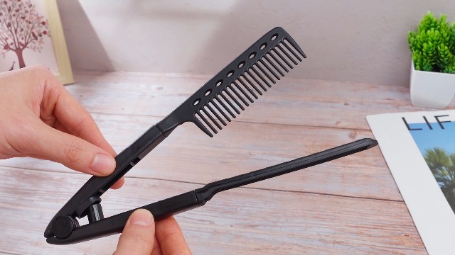 2 Pieces Flat Comb Straightening Comb Salon Hair Brush Combs