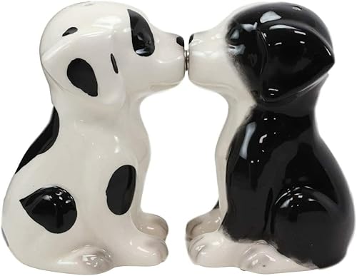 Ebros Gift Juego de salero y pimentero de cerámica en blanco y negro con diseño de perritos para besar y pimentero, figuras de San Valentín,