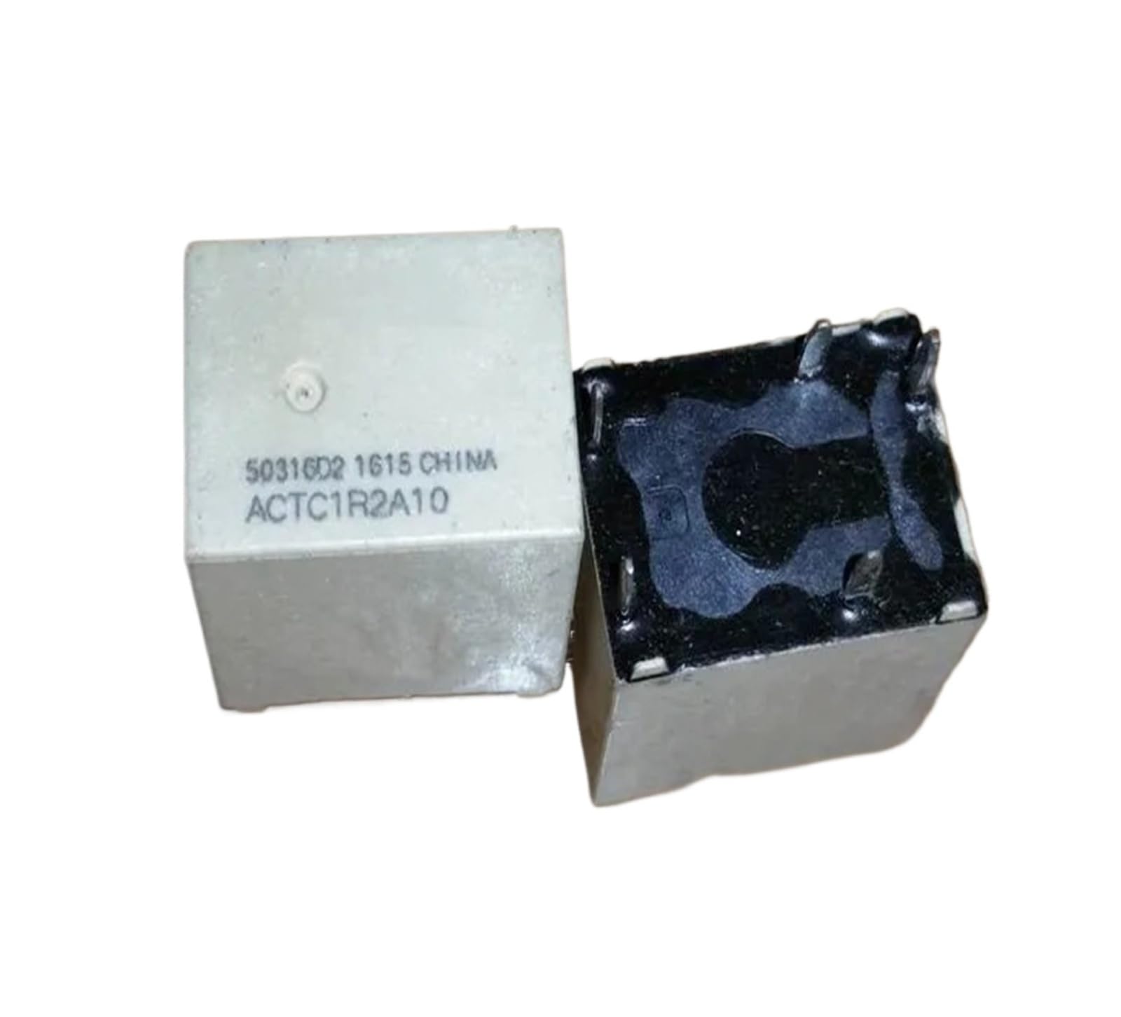 Relais ACTC1R3A12 à 5 broches haute performance pour commutation stable - 3