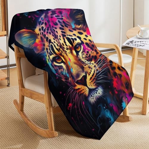 Couverture flannel léopard idéale pour vos soirées cocooning au coin du feu - 8