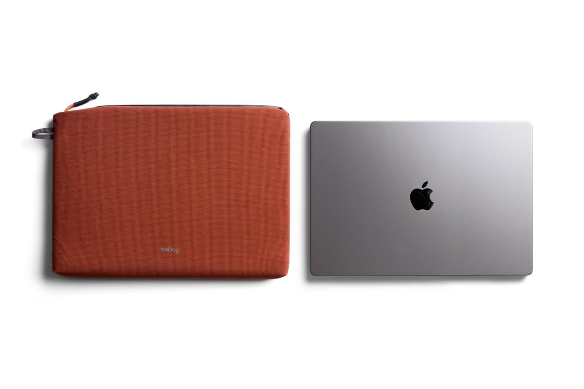 Bellroy Lite Laptop Sleeve, Funda Acolchada de 14 Pulgadas - Clay | Funda para portátil de 14 pulgadas ligera con acolchado slim y protector