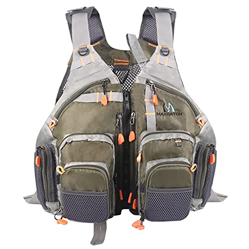 Top 9 Best Fly Fishing Vests in 2022 (Tested & Reviewed)