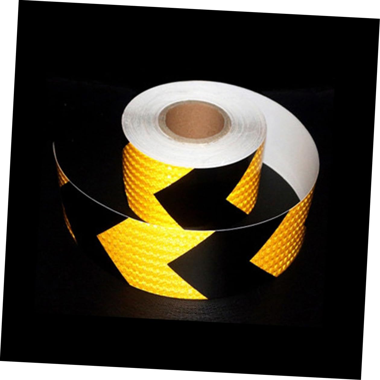 Garneck Cinta Reflectante Fluorescente para Señalización de Seguridad Adhesiva Resistente al Agua y Solventes con Diseño de Flecha Negra y Amarilla para Vehículos y Carretera