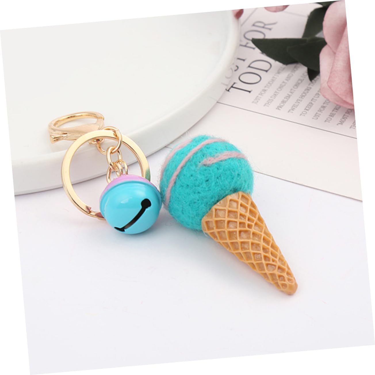 FRCOLOR Eis Schlüsselanhänger Schlüsselbund Autoschlüsselkette Hängend Mädchen Schlüsselanhänger Eis-schlüsselanhänger Entzückender Schlüsselanhänger Zufällige Farbe