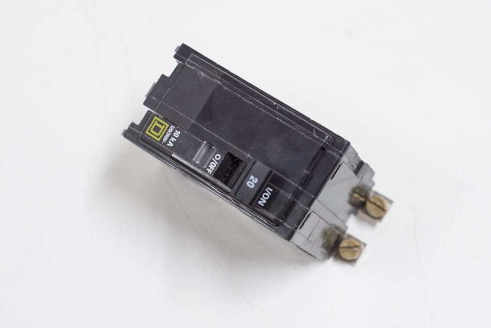 Square D QOU145 Circuit Breaker 1P 45 Amp 120/240Vac/48Vdc