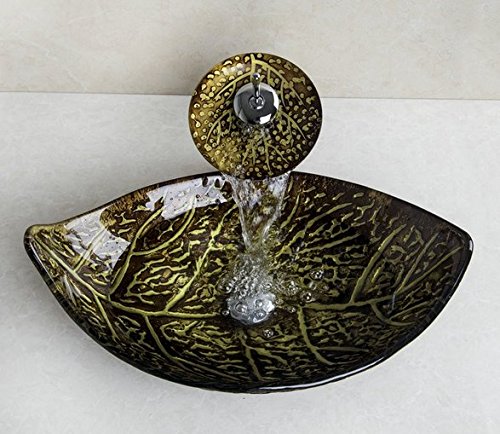 Robinet à l'eau et peinture pour verre lavabo d'architecte contemporain