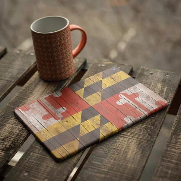 Skinit Decal Tablet skin compatible with iPad Air 10.9in (4th Gen, 2020) - Officially Licensed Maryland Flag Dark Wood Design