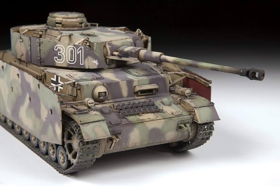 新品 ZVEZDA ズベズダ 4号戦車 E型 Sd.kfz.161 ZV3641 新品 ZVEZDA ズベズダ 4号戦車 E型 Sd.kfz.161 ZV3641 - メルカリ