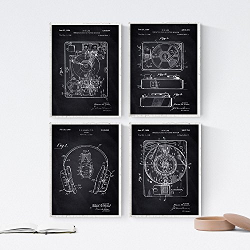 Set 4 Stampe artistiche GIRADISCHI. DIMENSIONI: A4 (21x29.7cm).