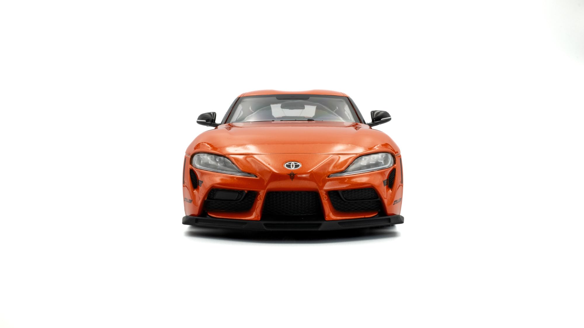 Amazon.com: Solido 1:18 Toyota GR Supra Tribute : Arts