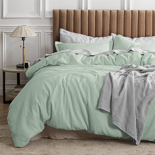 Image of Bedsure Waffle Comforter Set King, Sage Green Soft Bedding, Waffle Weave Bed Set, 3 Pieces, 1 Comforter (104 inchx90 inch) and 2 Pillow Shams, Cotton Shell and Polyester Lining for All Seasons