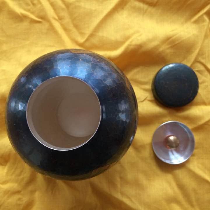 煎茶道具 鎚起銅器 玉川堂造 茶壷 茶心壷 共箱 M | 玉川堂 黒葉文茶壺 共箱 ※海外発送の場合、木箱は付属いたしません※ | 茶入・茶壺 | ノーブランド品
