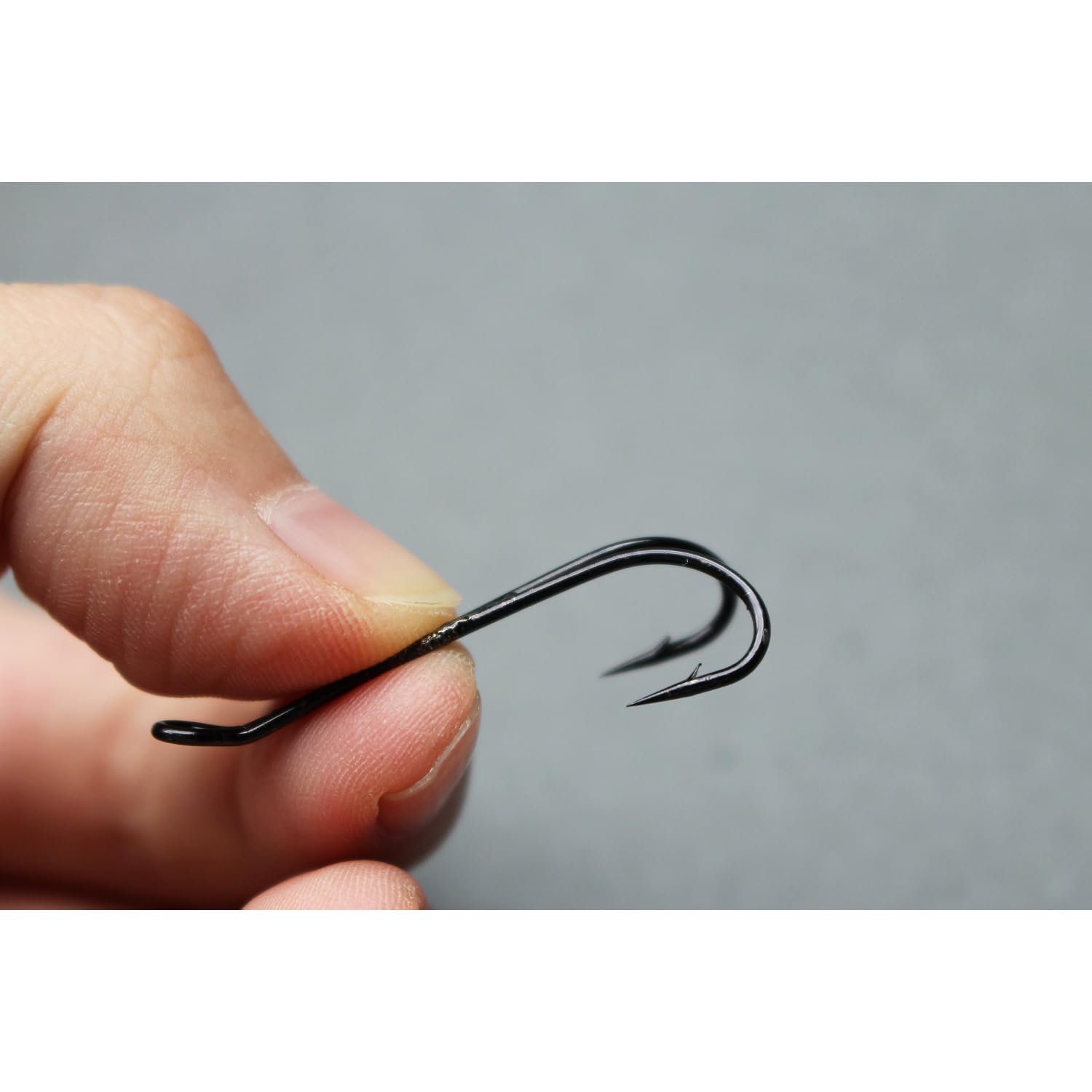 Amazon | Tigofly 20個/ロット ブラック ダブルフック フライ