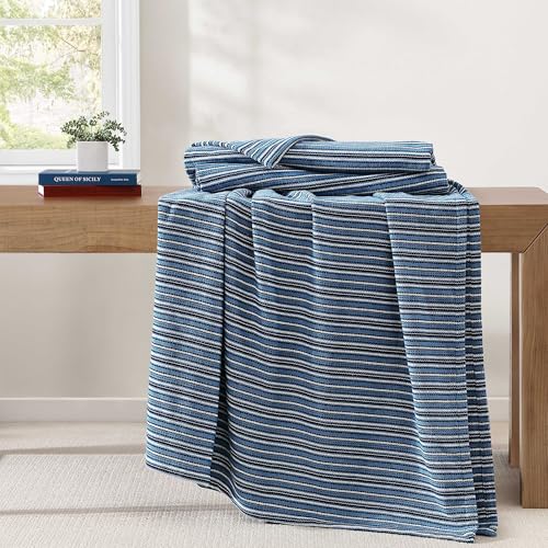Image of Tommy Hilfiger - King Cotton Blanket, Fade Resistant Yarn-Dyed Cotton Bedding, Medium Weight Soft Blanket, Ideal for Layering, Oeko-TEX Certified (Blue)