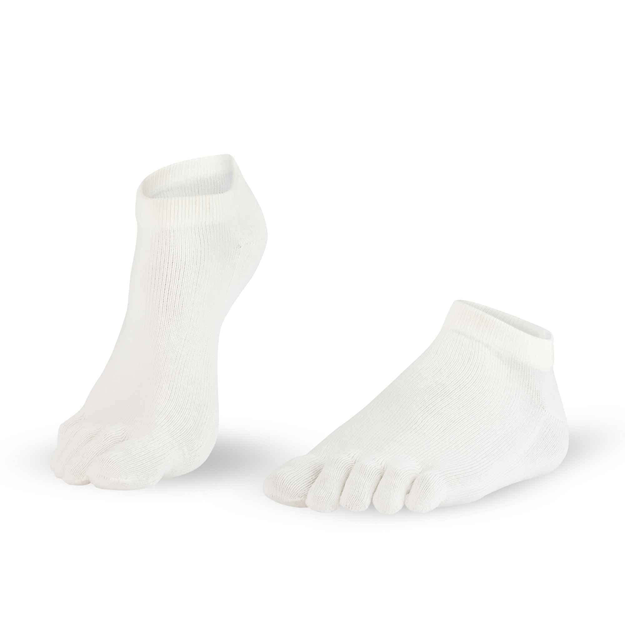 Knitido Dr. Foot® Silver Protect Antimicrobial Cotton Sneaker Socks with Silver Thread for Men and Women, Size:UK 5.5-8 (EU 39-42), Colours:white (002)