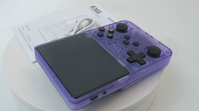 Amazon.com: SUNJCO R36S Retro Handheld Video Game Console 128GB